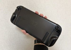 4400円でNintendo Switch 2を外傷から守る、しかも持ちやすくなるハードカバーケースがよかった