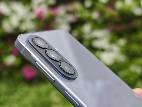 SIMフリースマホ