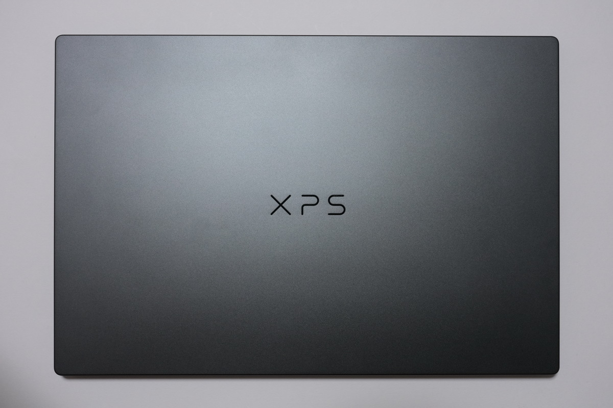 Dellのフラッグシップノート「XPS16」実機レビュー