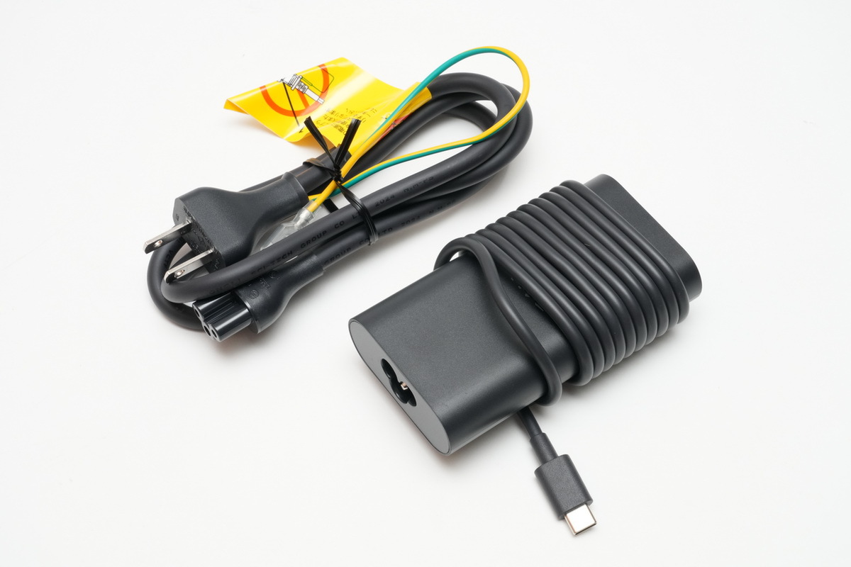 Dellのフラッグシップノート「XPS16」実機レビュー