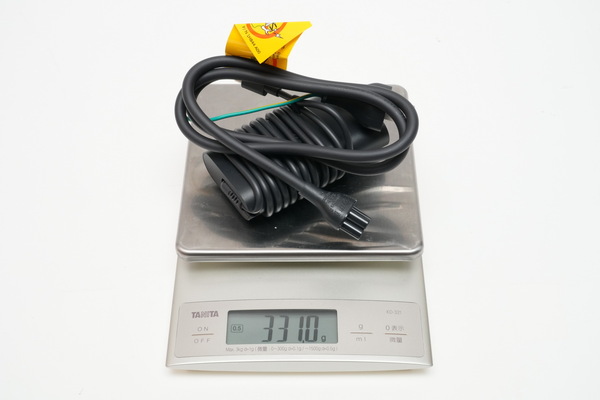 Dellのフラッグシップノート「XPS16」実機レビュー