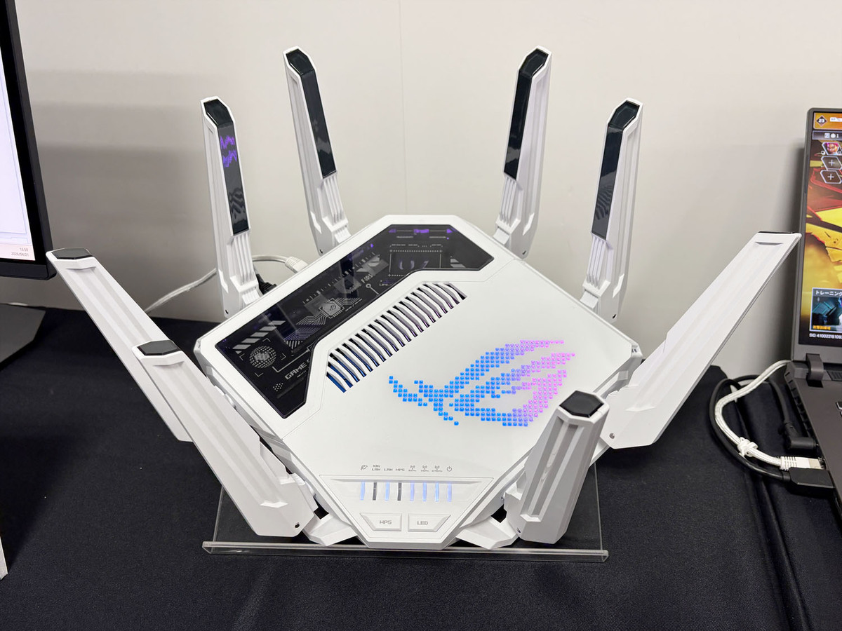 ゲーマーもスマホユーザーも感動！ 世界初のAIプロセッサー内蔵ルーターなら面倒なネットワーク設定をAIに任せられる