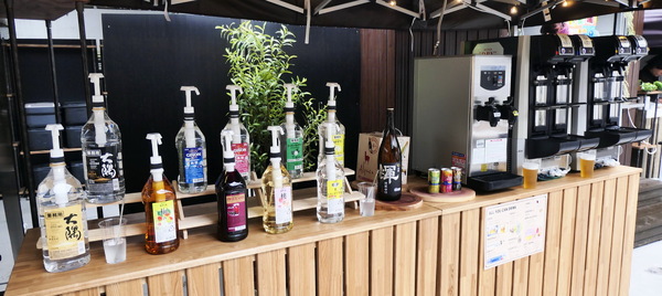 新宿駅前に屋外BBQ「URBAN EARTH BBQ 新宿Flags店」開店