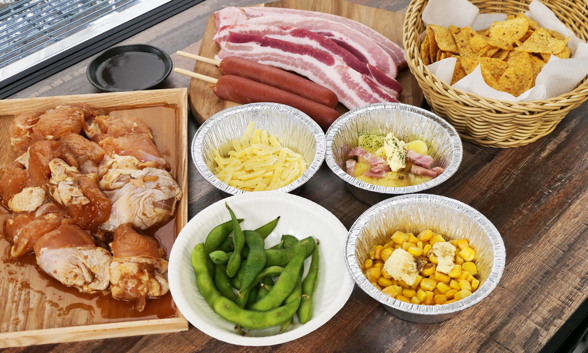 新宿駅前に屋外BBQ「URBAN EARTH BBQ 新宿Flags店」開店