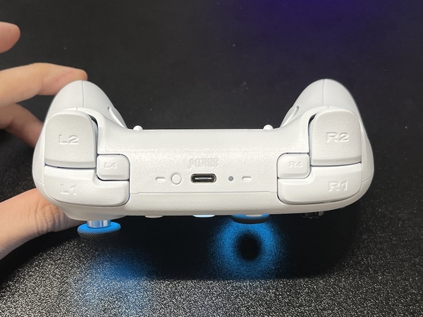 8BitDo Ultimate 2 Bluetooth Controller