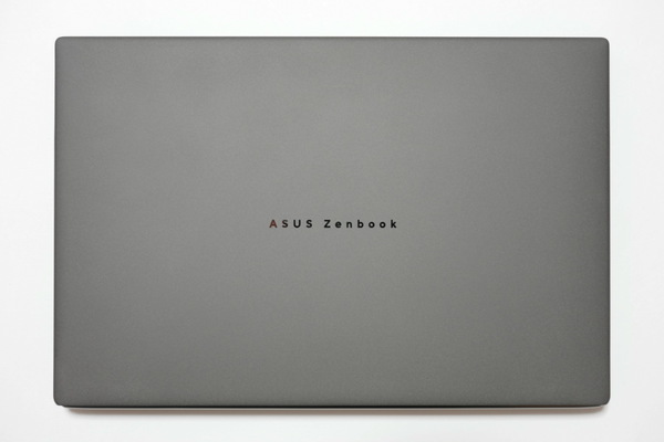 最強2画面ノート「ASUS Zenbook DUO UX8407」実機レビュー