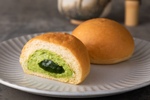毎年人気！ ファミマ限定「八天堂くりーむパン」出雲抹茶が今年も