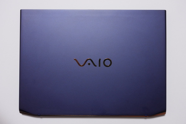 VAIO初のCopilot+PC「VAIO SX14-R」実機レビュー