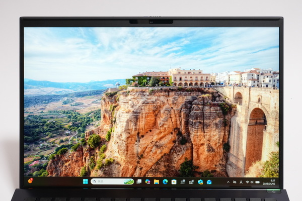 VAIO初のCopilot+PC「VAIO SX14-R」実機レビュー