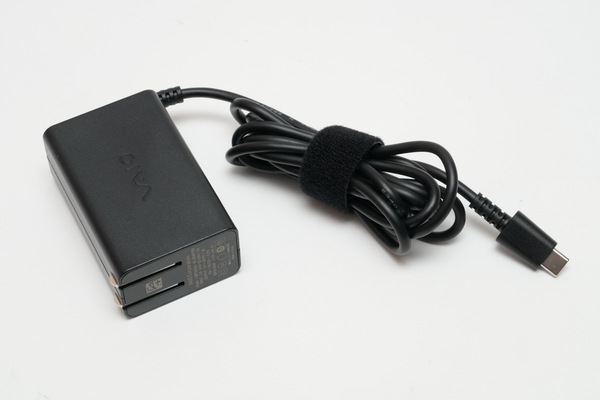 VAIO初のCopilot+PC「VAIO SX14-R」実機レビュー