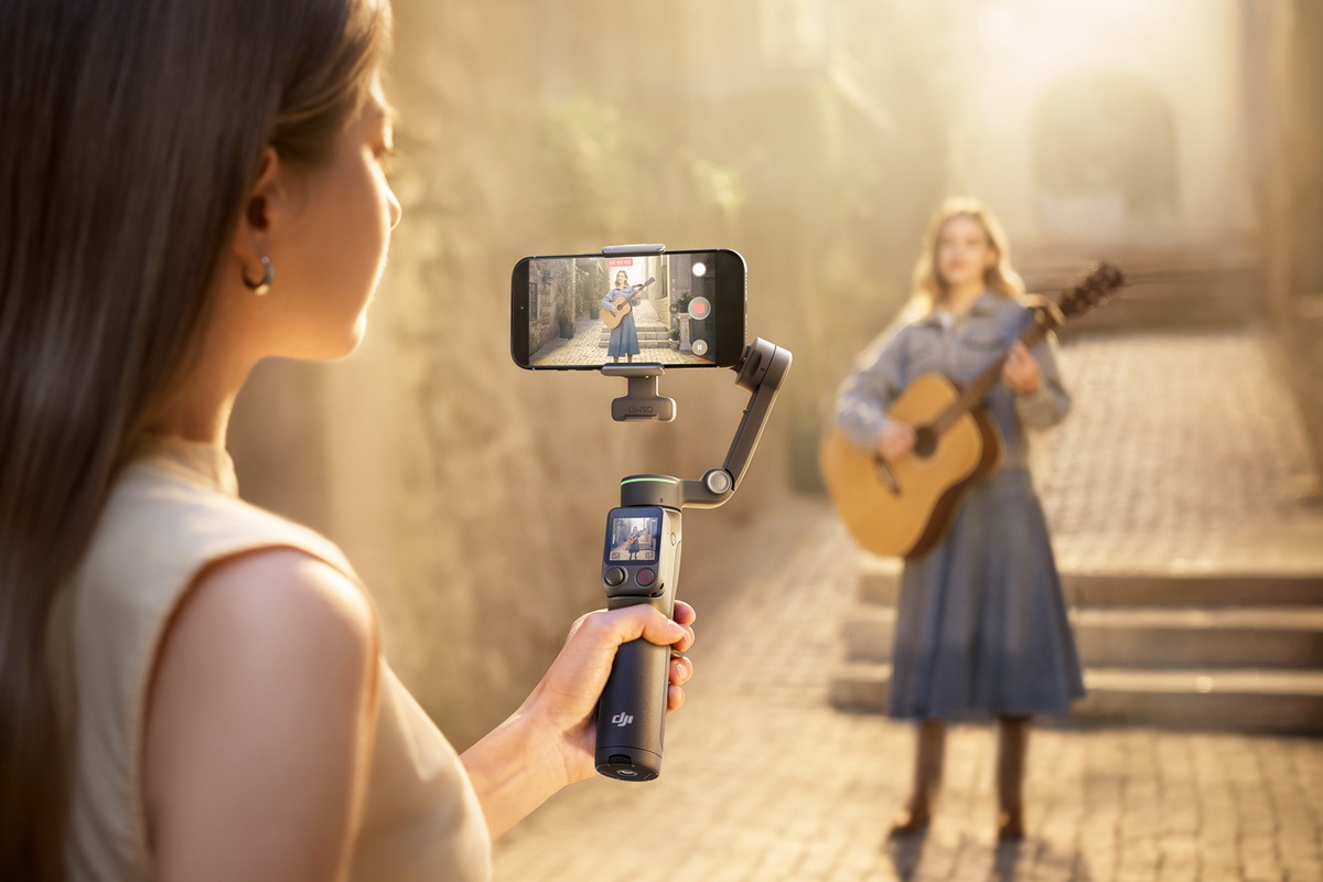 DJIが「Osmo Mobile 8P」を発表