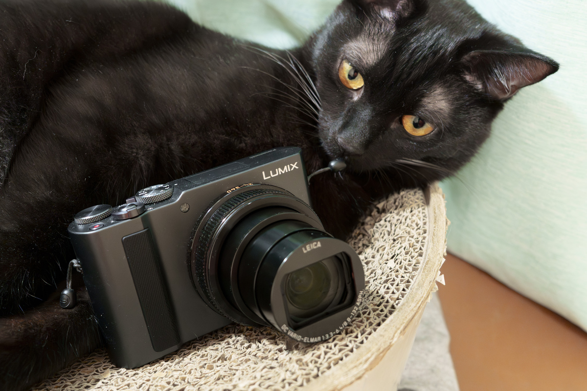 LUMIX