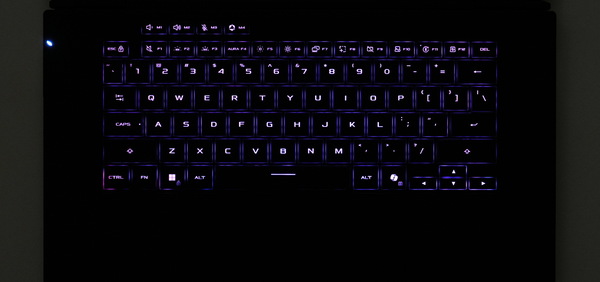 モンスター2画面ノート「ROG Zephyrus Duo (2026) GX651」実機レビュー