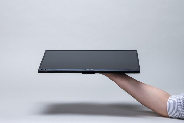 ASUS JAPAN ZenScreen MB16FC