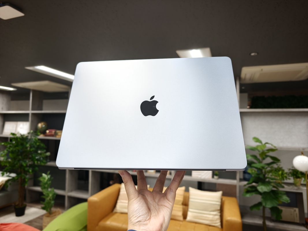 MacBook
