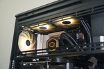 Ryzenよりもコスパが優秀!?Core Ultra 7 270K Plus＆RTX 5070のミニタワーゲーミングPC、木材をあしらったデザインも秀逸