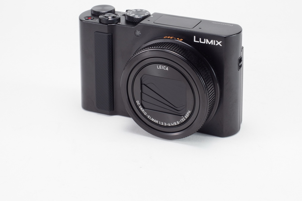 「LUMIX TX3」実写レビュー