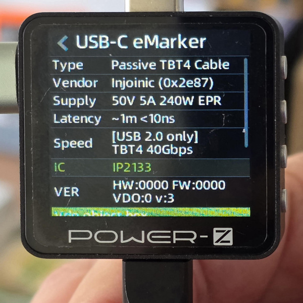 USBケーブル