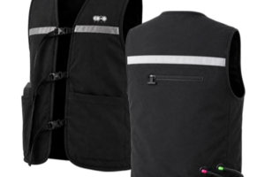 ついに服まで水冷PC化　ペルチェ×水冷の冷却服「CORO」発売