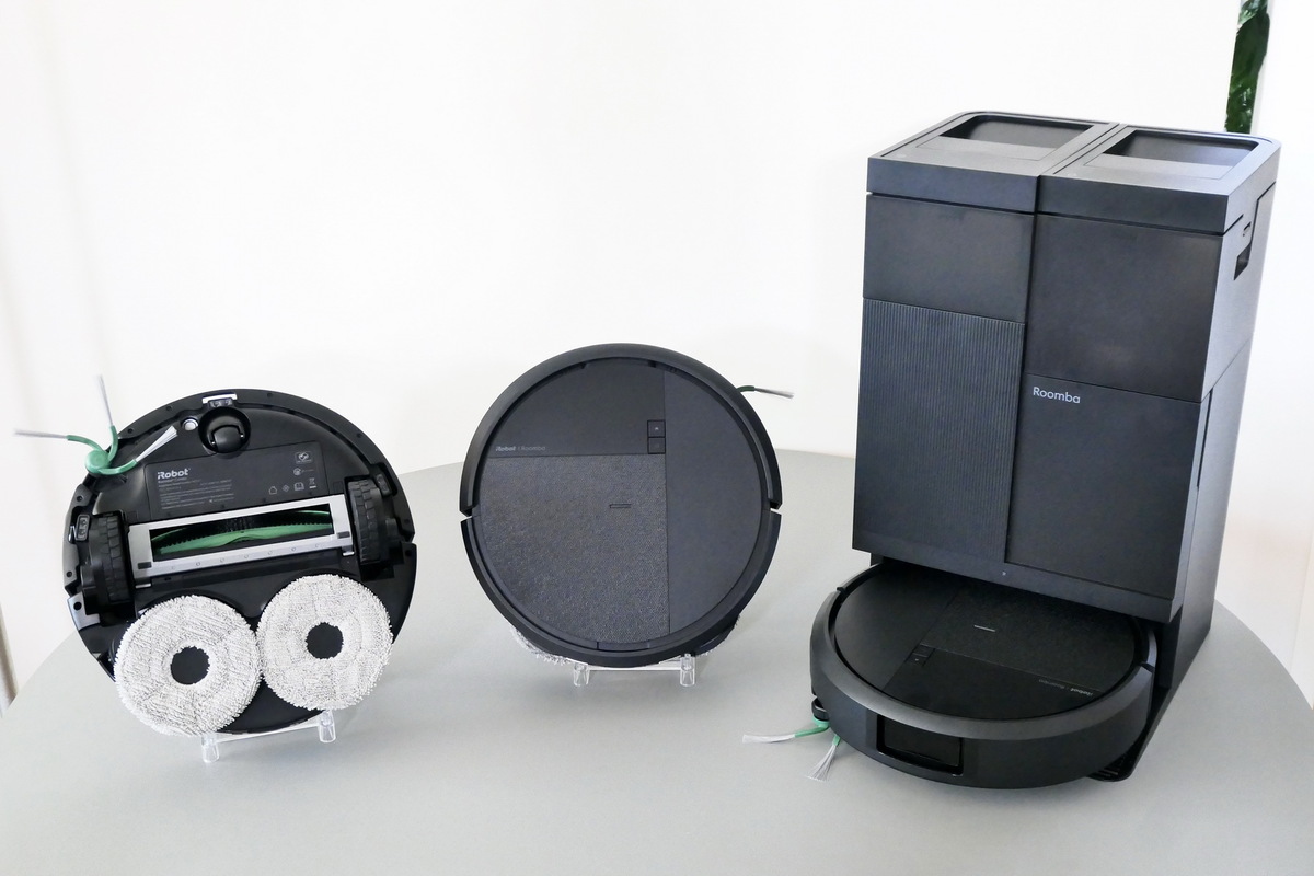 iRobotが日本向け薄型「Roomba Plus 515」発表