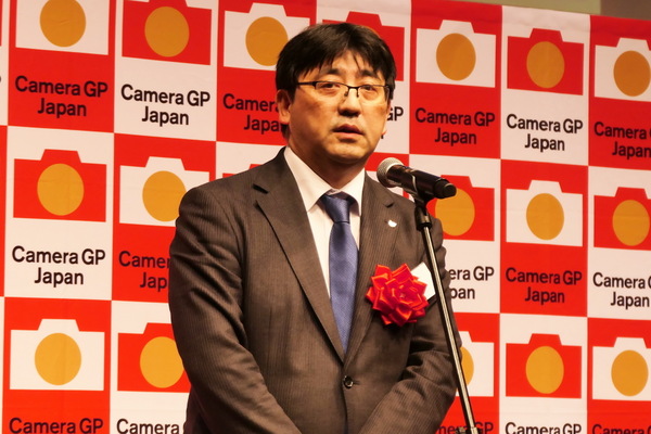 「カメラグランプリ2026」の贈呈式