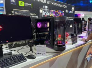 「立体映像で、キャラと会話しながら使うPC」という発想──MSI「MEG Vision X2 AI」