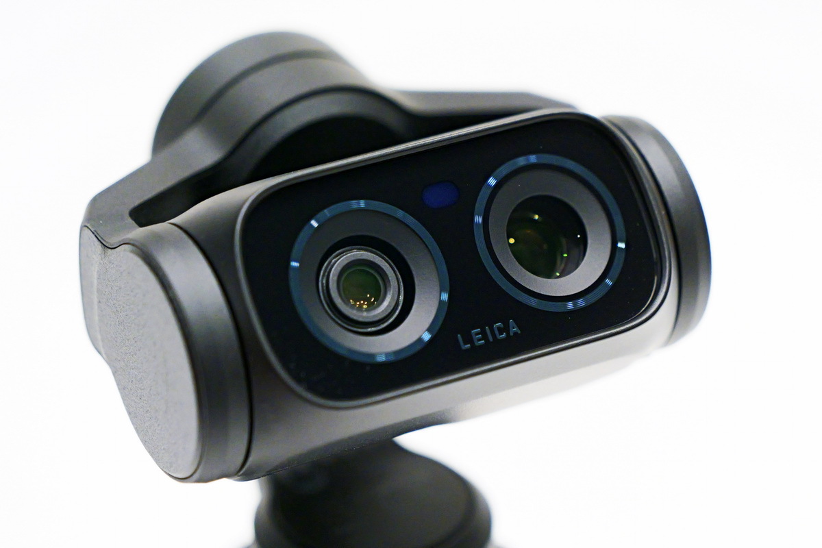 「Insta360 Luna Ultra」実機レビュー=8K30P動画+2憶画素パノラマ写真+ディスプレー着脱可能のの「オズポケ4P」ガチ対抗カメラだ!!