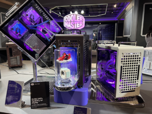 木目や金属の輝きが美しい……至高のPCケースたち、Cooler Master本社で見た