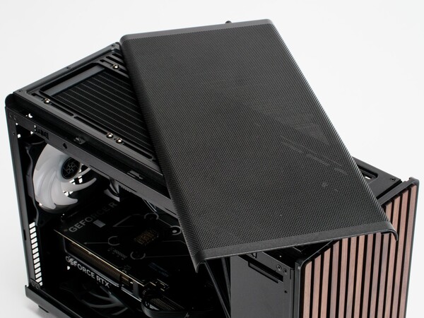 ZEFT G62BH