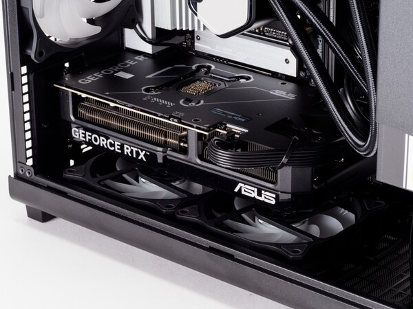 ZEFT G62BH