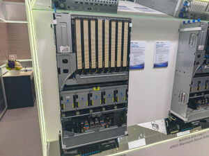 いま話題のASUS新サーバー群、ハイブリッド冷却機構や800Gネットワーク搭載モデルをCOMPUTEXで初披露！ 最新情報をキャッチ
