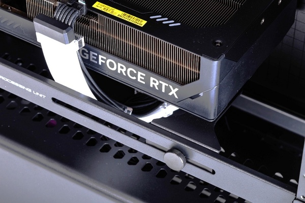 ZEFT R61SBC