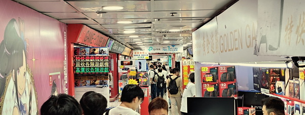 香港の電脳街と香港麺店を回ってみた