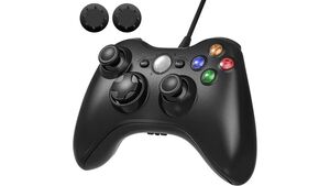 懐かしい形状とシンプルな機能が魅力！ 有線のXBOX 360コントローラーが18％オフの1999円で販売中