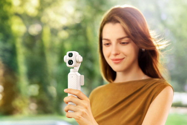DJIが「Osmo Pocket 4P」を正式発表