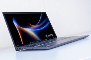 13インチビジネスノートの理想を詰め込んだ新型、Core Ultra 9 386H搭載で、サイズと重量、性能、バッテリー駆動時間のバランスが絶妙だった