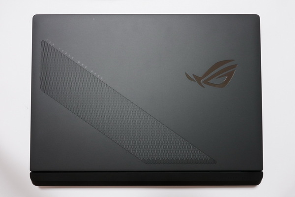 爆速ゲーミングノートPC「ROG Strix SCAR 18」実機レビュー