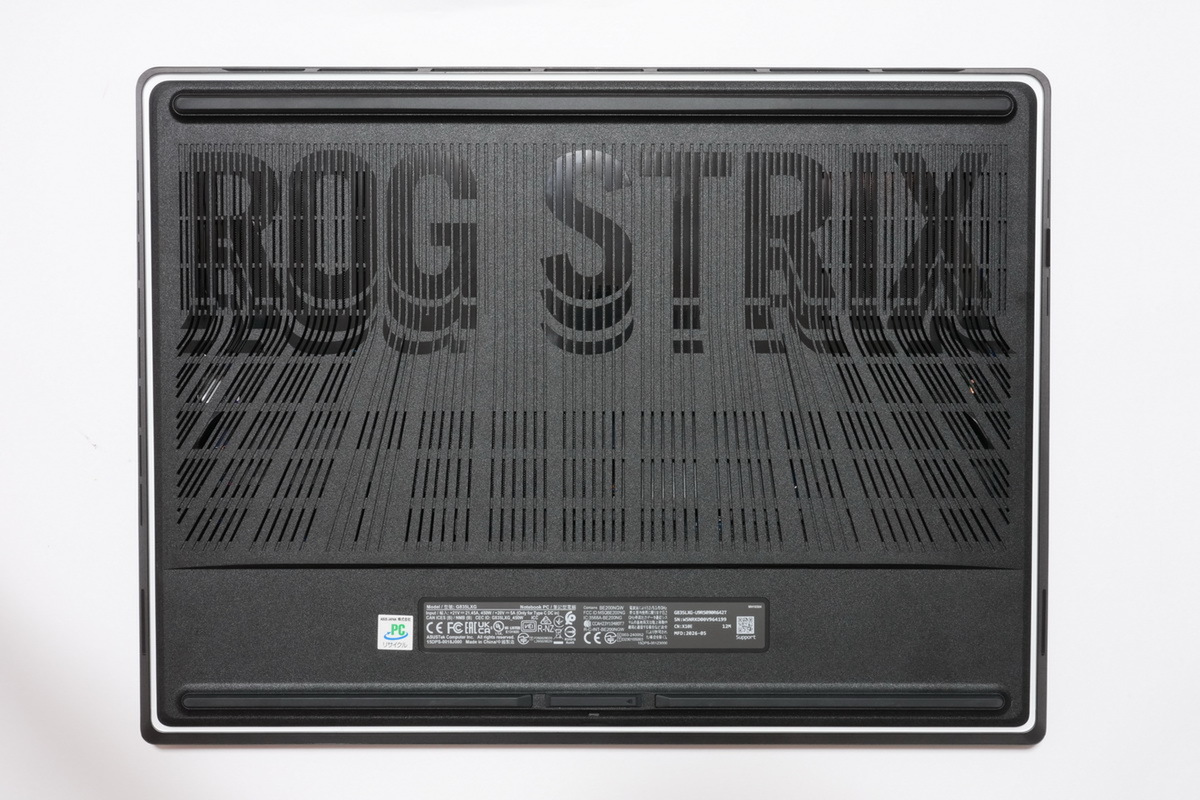 爆速ゲーミングノートPC「ROG Strix SCAR 18」実機レビュー