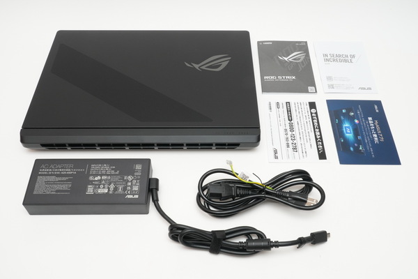 爆速ゲーミングノートPC「ROG Strix SCAR 18」実機レビュー