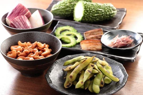 旬を迎えて、旨さが増した夏野菜で担々麺をグレードアップ!