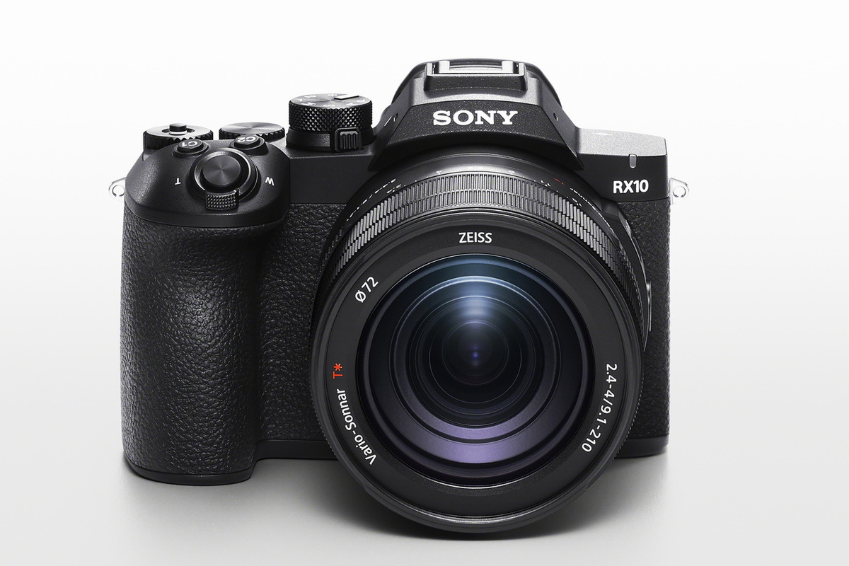 ソニーが「RX10M5」発表