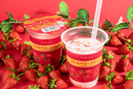 【本日】ファミマ「ストロベリーフラッペ」発売　飲みたいフレーバー1位、果肉たっぷりに