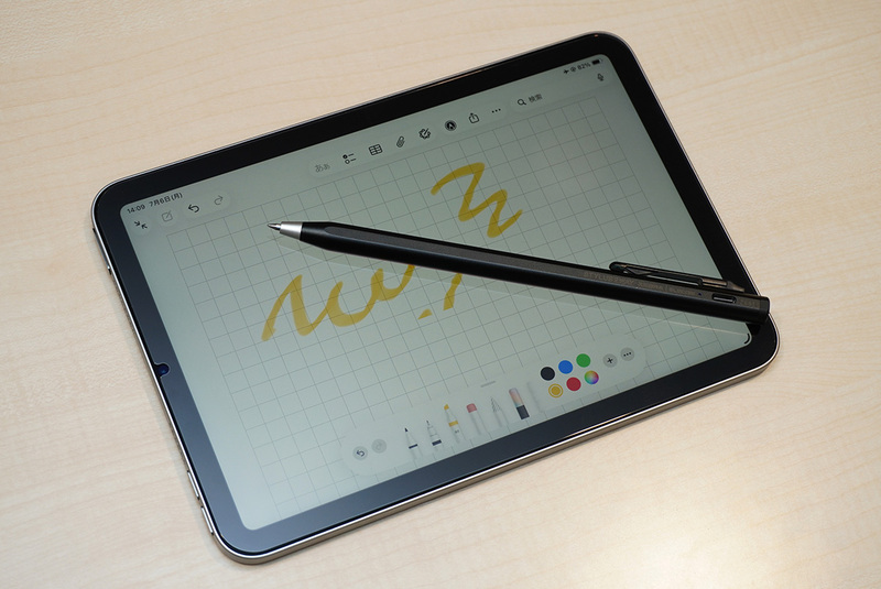 Apple Pencilとは別モノの魅力。「スタイラスツーウェイ」同じペン先で