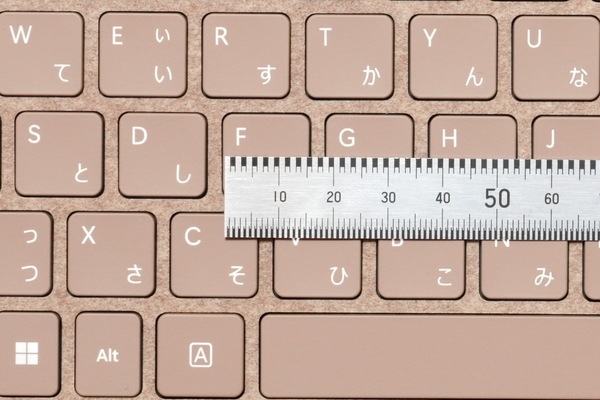 「Surface Pro 13インチ(第12世代)」実機レビュー