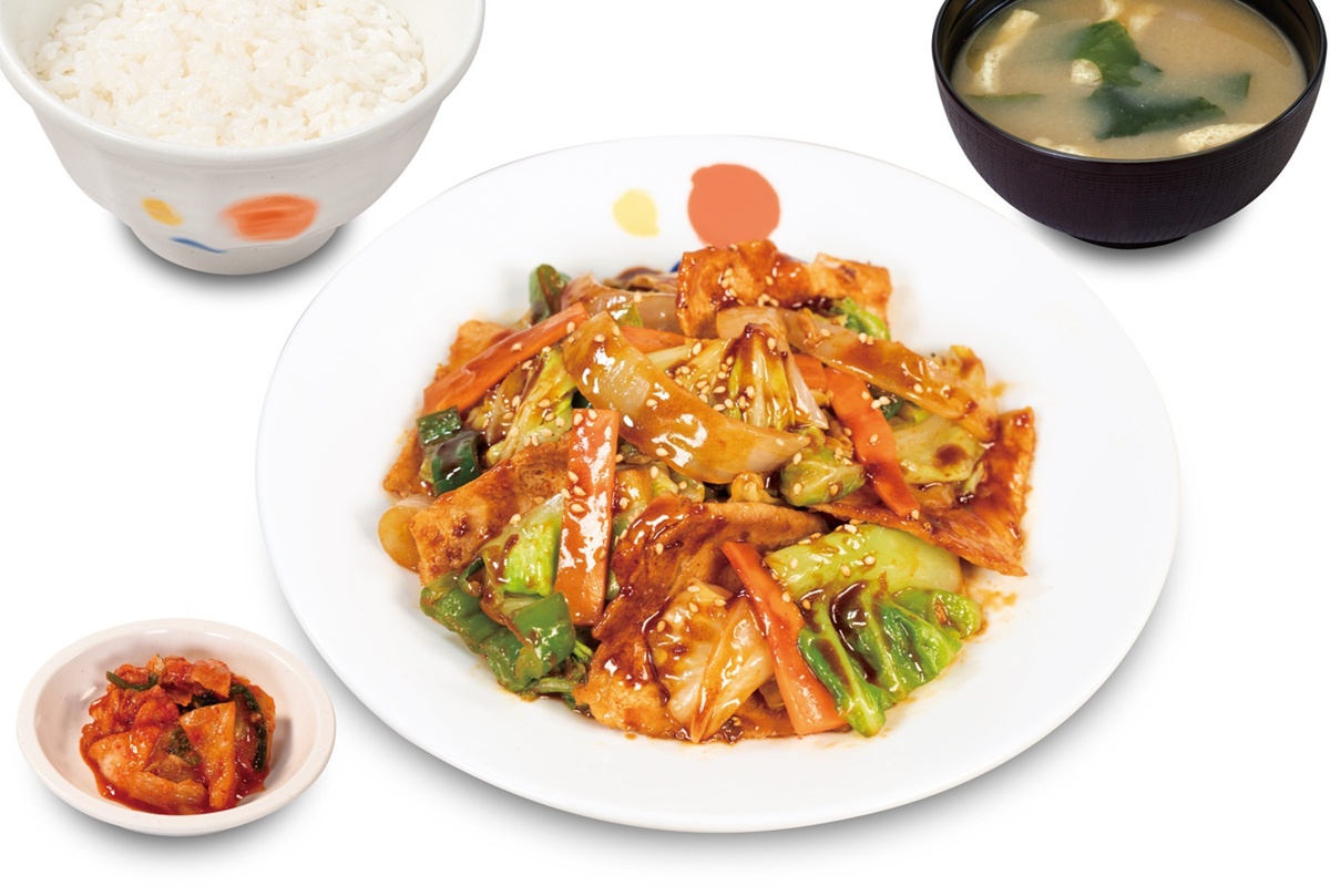 ASCII.jp：【本日】松屋「回鍋肉定食」スタート！うれしい“100円引き”も