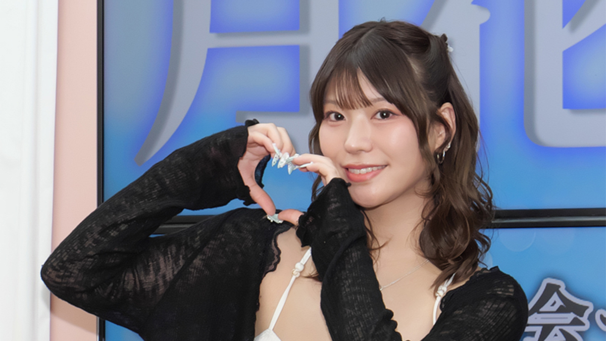 「自分の好きなデザインの制服選びもできました」月花めもりの3rd DVDは、衣装も髪型もこだわった意欲作!