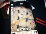 250倍に拡大したお札って、こんな風に見えるの!? スマホを「顕微鏡に変える」アイテムで色々覗いてみました。