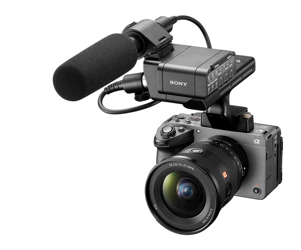 ソニーがシネカメラ「FX5」発表