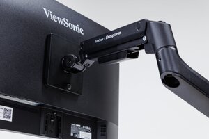 好評のViewSonic「モニターアーム」にスタイリッシュなモデルが新登場！ アームの動きがスムーズで、机も広く使えてデスクトップ環境が激変した