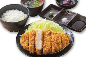 都内に1店舗、吉野家系列のとんかつ店。特選ロースかつ、ご飯・キャベツおかわり無料